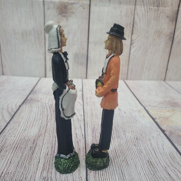 Vintage Pilgrim Pencil Figures Figurines Lot of 2 Resin Fall Thanksgiving Decor - Picture 2 of 5